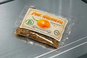 Chili Vault: Pink Habanero - 10g Chili Flakes